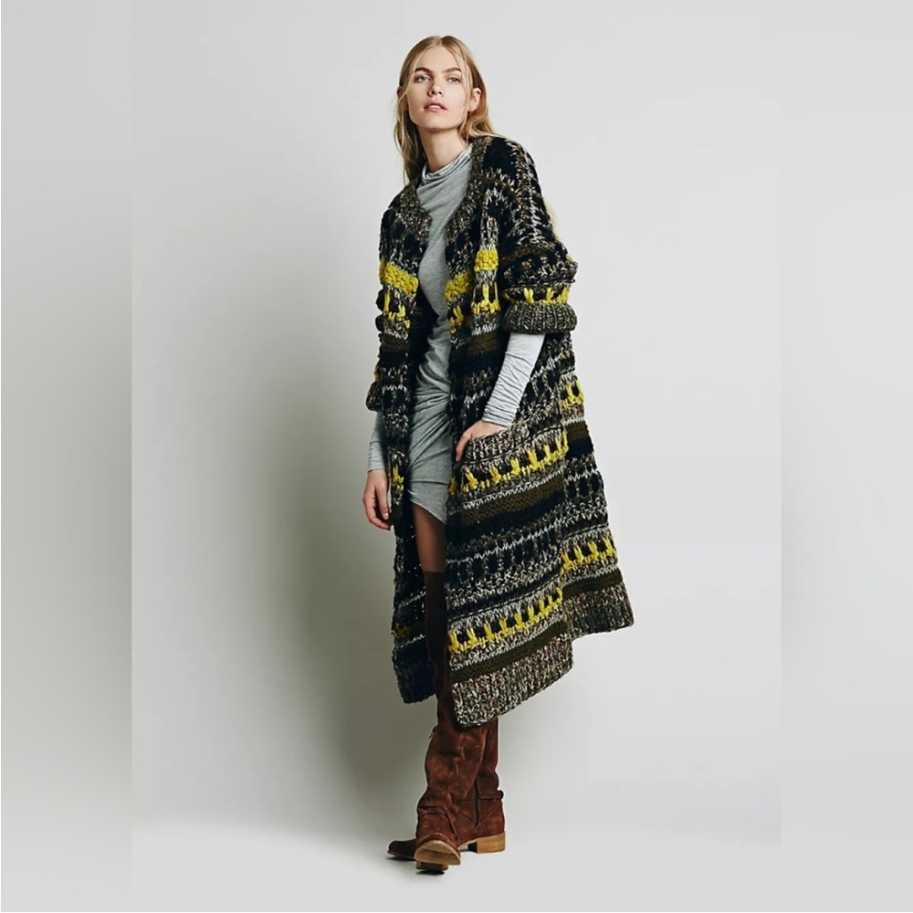 IS0 Free People Knitted and Knotted Cardigan